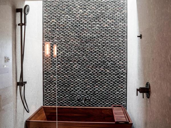 Nobu Hotel Los Cabos : photo 5 de la chambre hébergement lit king-size de luxe - vue sur océan