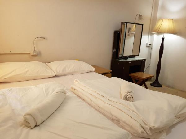 Best Stay Hostel At Lanta : photo 2 de la chambre chambre double standard