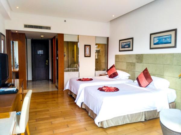 Mingshen Golf & Bay Resort Sanya : photo 2 de la chambre chambre supérieure double ou lits jumeaux - vue sur golf