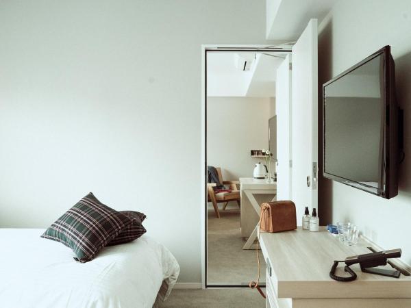 Hotel It Osaka Shinmachi : photo 1 de la chambre chambre lits jumeaux communicante