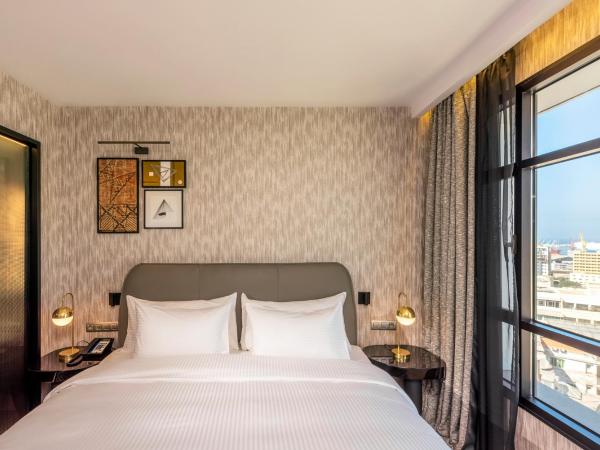 Radisson Blu Hotel Casablanca City Center : photo 3 de la chambre chambre supérieure skyline