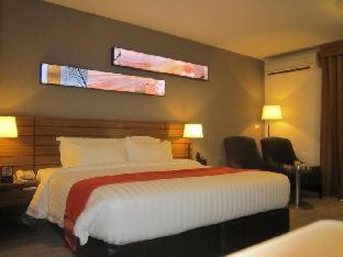 Maple Hotel : photo 1 de la chambre room #37523108