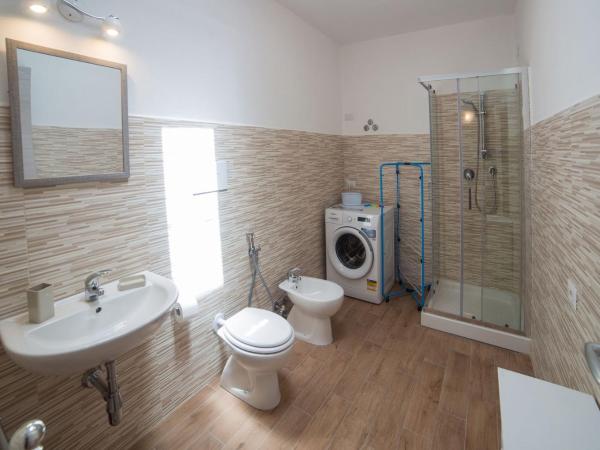 Olbia Domus Inn : photo 2 de la chambre appartement 1 chambre (5 adultes)