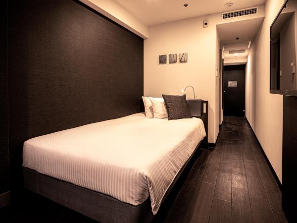 Agora Place Osaka Namba : photo 2 de la chambre chambre double avec petit lit double