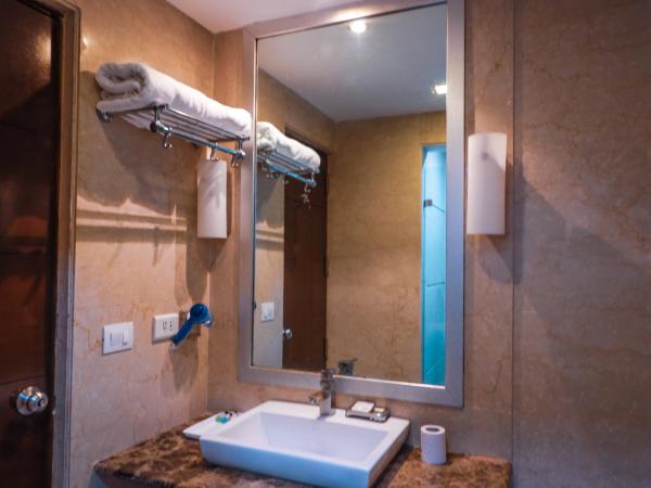 Hotel Airport Residency : photo 9 de la chambre chambre double deluxe