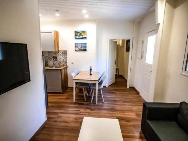 Levkosh Apartments at Lefkada's Heart : photo 5 de la chambre appartement - vue sur jardin