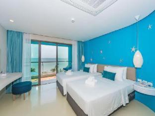 Hotel Tide Phuket Beach Front : photo 1 de la chambre room #209573909