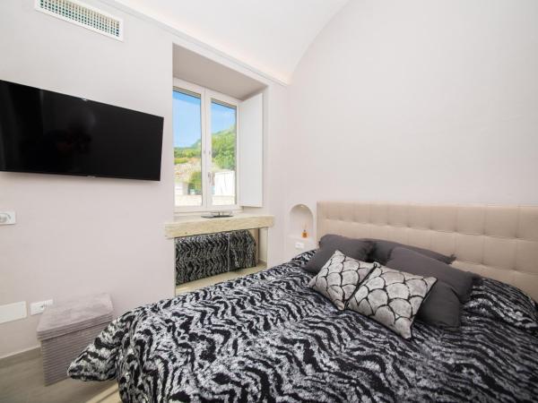 Tenuta C'est la Vie : photo 2 de la chambre chambre double deluxe - vue sur mer