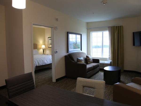 Candlewood Suites - Austin North, an IHG Hotel : photo 6 de la chambre studio suite with two queen beds and mobility accessible tub