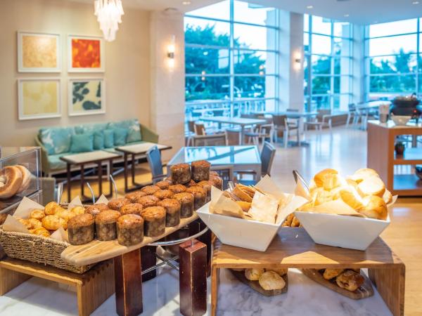 Hyatt Regency Waikiki Beach Resort & Spa : photo 9 de la chambre hébergement 2 lits queen-size avec accès au club - vue sur océan