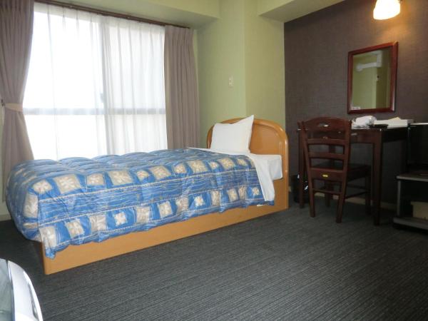 Azu Garden Nippombashi : photo 5 de la chambre chambre simple