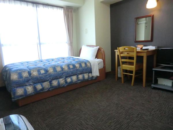 Azu Garden Nippombashi : photo 5 de la chambre chambre simple