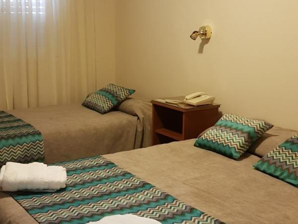 Hotel Amado : photo 3 de la chambre chambre triple