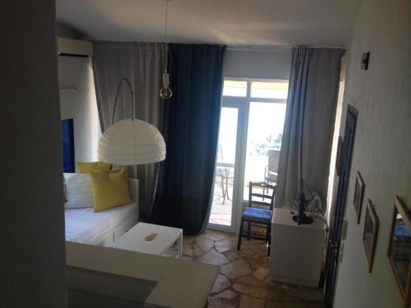 Maria Corfu Loustri : photo 8 de la chambre appartement 1 chambre