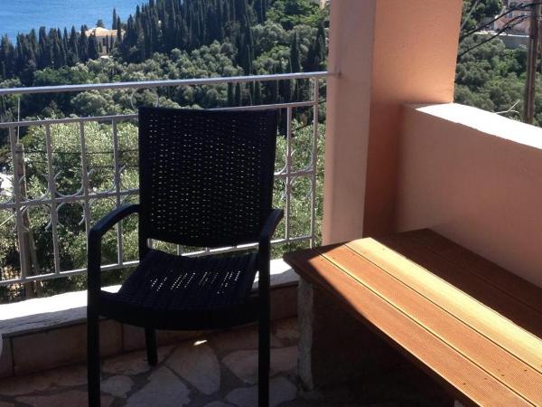 Maria Corfu Loustri : photo 5 de la chambre appartement 1 chambre