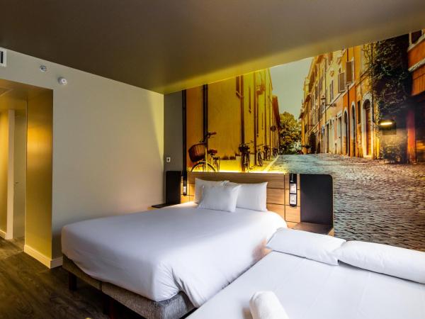 Novotel Curitiba Batel : photo 3 de la chambre chambre double supérieure avec canapé-lit