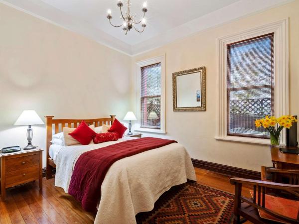 The Classic Villa : photo 8 de la chambre chambre affaires