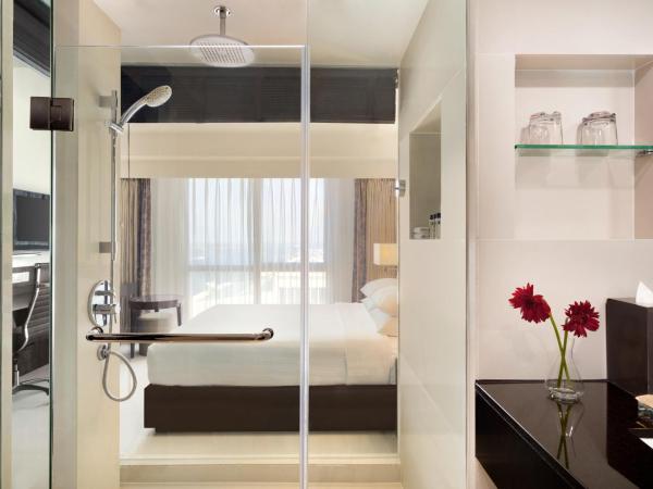 Jen Maldives Male by Shangri-La : photo 10 de la chambre chambre lit queen-size deluxe - vue sur océan (navette aéroport aller-retour, connexion wi-fi gratuite et 10 % de réduction au spa)