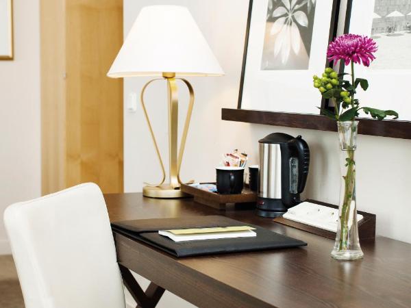 Elite Stora Hotellet : photo 9 de la chambre chambre double ou lits jumeaux deluxe - vue sur lac