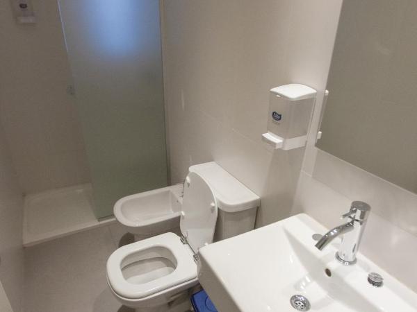 Franca City Hostel : photo 3 de la chambre chambre triple