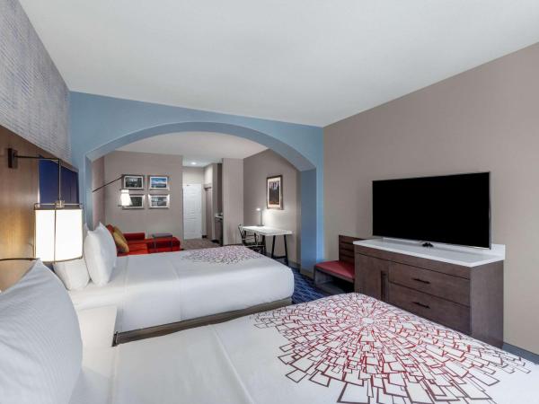 La Quinta by Wyndham Houston Channelview : photo 2 de la chambre suite deluxe avec 2 lits queen-size - non-fumeurs