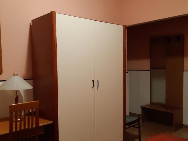 Hotel Mayorca : photo 3 de la chambre chambre lits jumeaux