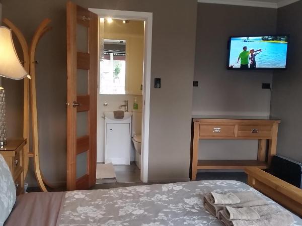 Designer Cottage : photo 4 de la chambre chambre double avec salle de bains privative