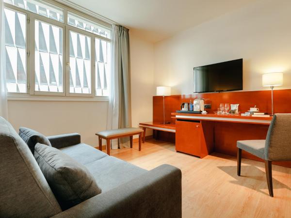 Abba Euskalduna Hotel : photo 2 de la chambre chambre familiale