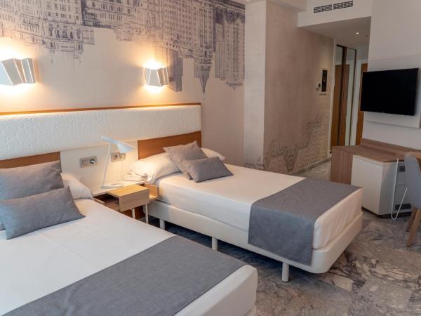 Hotel Madeira Centro : photo 3 de la chambre economy superior room without balcony (2 adults)