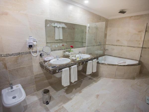 El Minzah Hotel : photo 7 de la chambre suite avec terrasse 