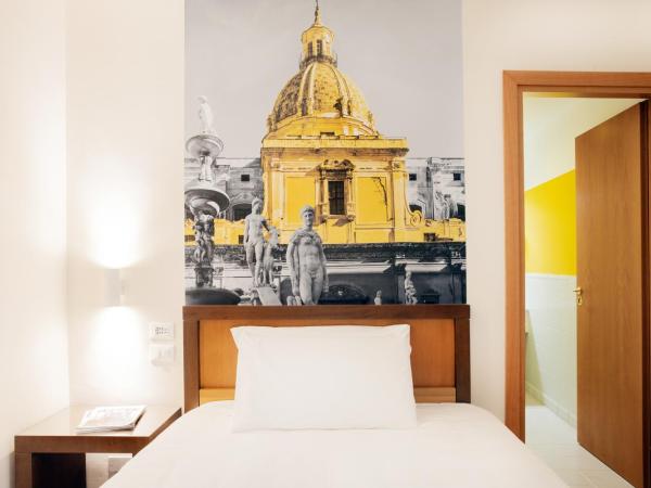 B&B Hotel Palermo Quattro Canti : photo 1 de la chambre chambre simple