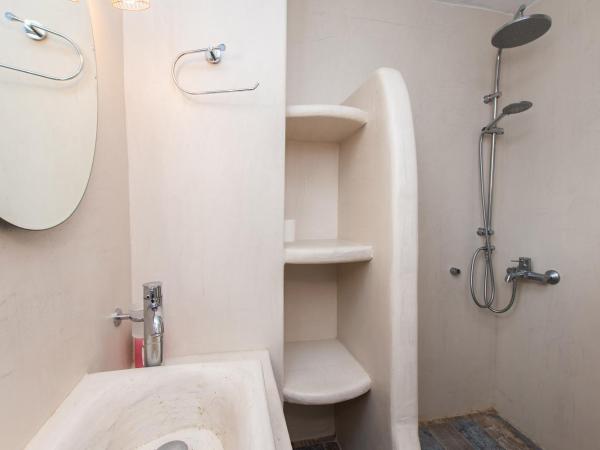 Naxos Enjoy Apartments : photo 8 de la chambre appartement 2 chambres