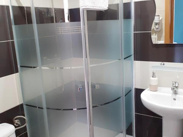 Pension Arena Alicante : photo 3 de la chambre chambre simple