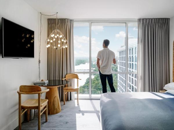 The LINE Austin : photo 5 de la chambre rwb suite