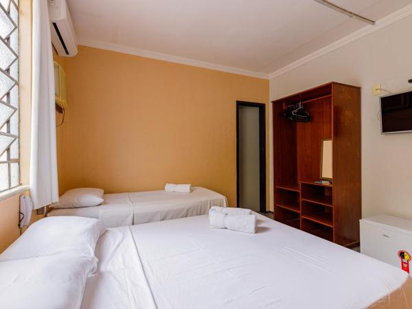 Hotel Meireles : photo 1 de la chambre chambre triple