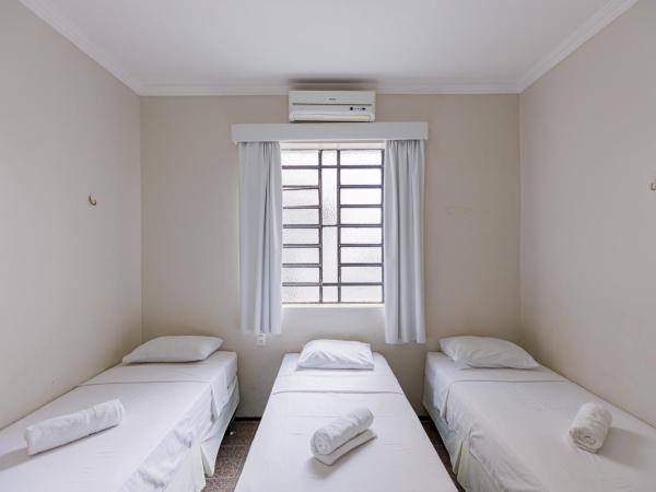 Hotel Meireles : photo 1 de la chambre chambre triple