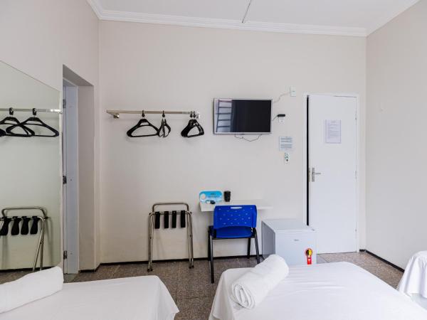 Hotel Meireles : photo 3 de la chambre chambre triple