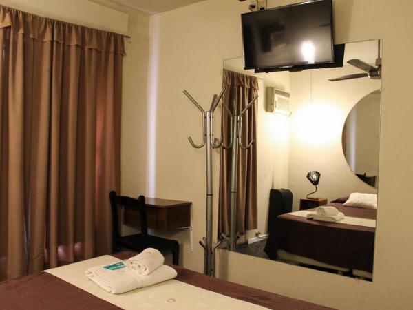 Casi Guemes Hotel : photo 3 de la chambre chambre double ou lits jumeaux