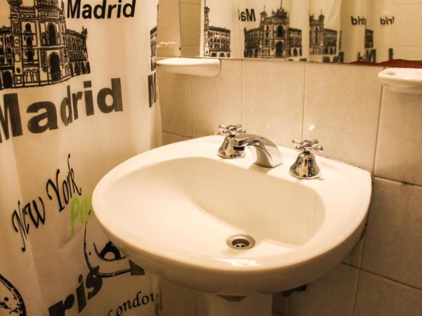 Casi Guemes Hotel : photo 1 de la chambre chambre simple