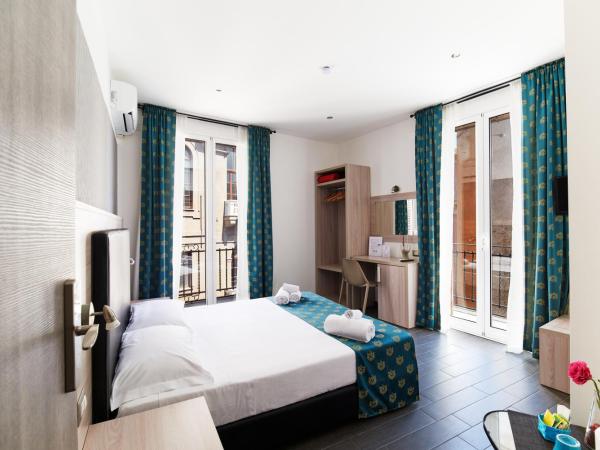 La Terrazza sul Centro : photo 10 de la chambre chambre lit queen-size 