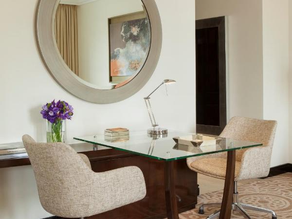 Four Seasons Hotel Buenos Aires : photo 8 de la chambre suite e-lounge lit king-size