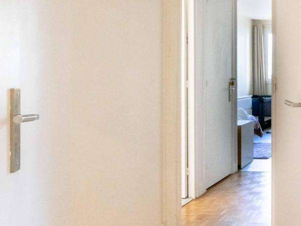 Paris City - Spacious 3 rooms flat for families - 3 minutes from metro station : photo 9 de la chambre appartement 2 chambres