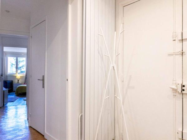 Paris City - Spacious 3 rooms flat for families - 3 minutes from metro station : photo 8 de la chambre appartement 2 chambres