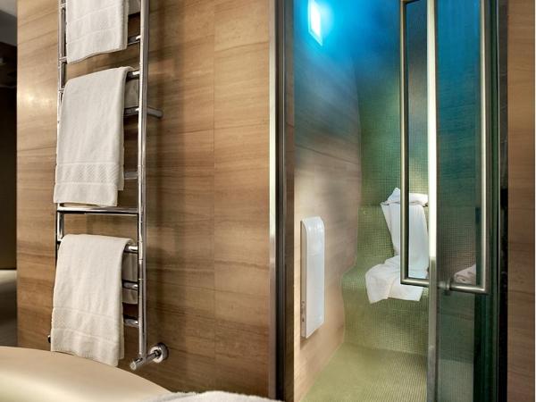 Hotel Cavour : photo 4 de la chambre chambre double exécutive avec bain turc et baignoire spa