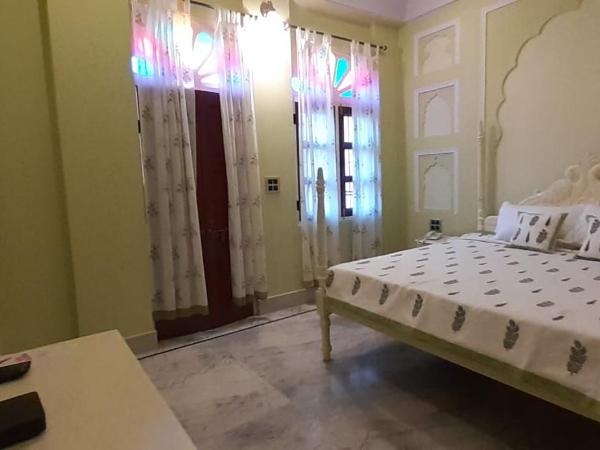 Raj Rajeshwari Haveli : photo 7 de la chambre chambre lit queen-size 