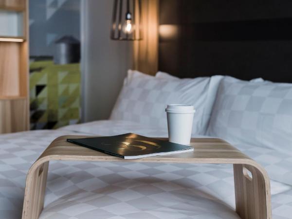 Alt Hotel Saskatoon : photo 1 de la chambre chambre lit king-size