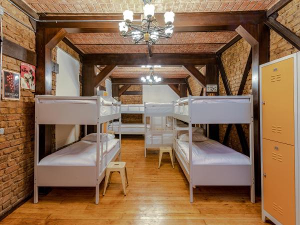 Sanat Hostel Taksim : photo 3 de la chambre lit dans dortoir pour femmes de 10 lits