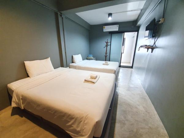 Sleep Airport Chiang Mai : photo 7 de la chambre grande chambre double ou lits jumeaux
