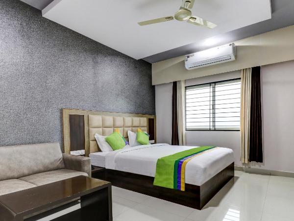 Treebo Sahara Suites : photo 1 de la chambre chambre double standard