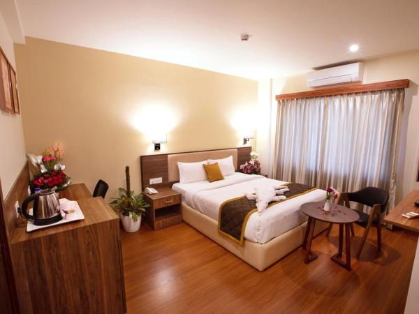 Hotel RK Gardenia : photo 2 de la chambre chambre lit queen-size deluxe